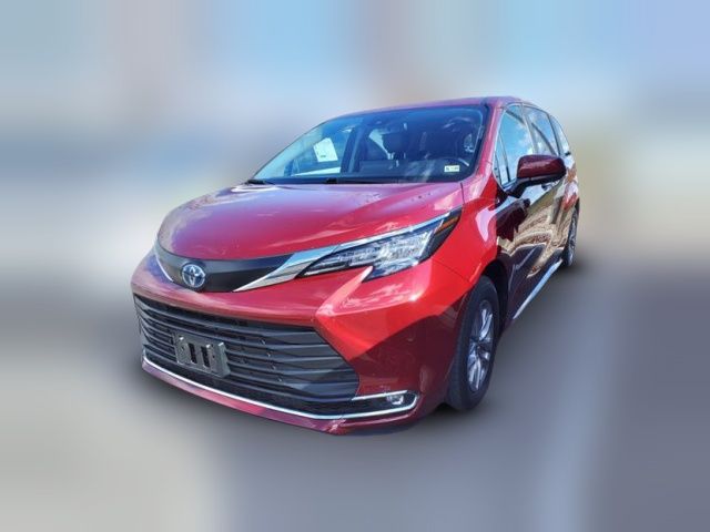 2022 Toyota Sienna XLE