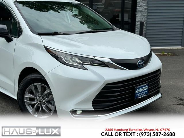 2022 Toyota Sienna XLE