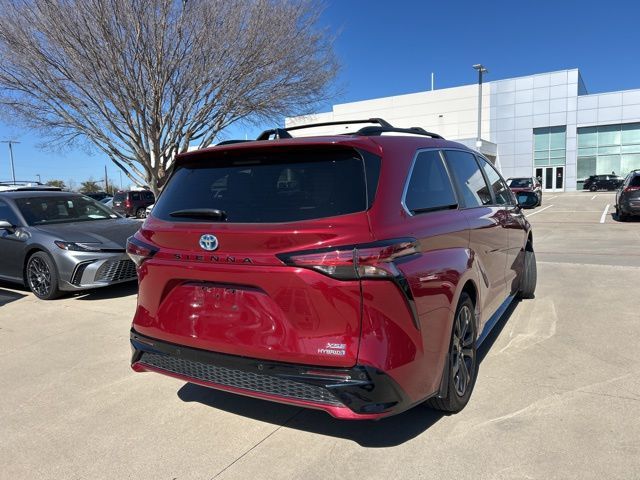 2022 Toyota Sienna XSE