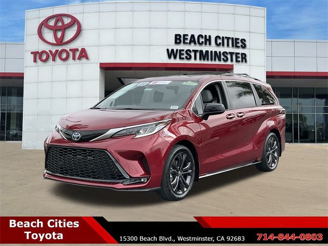 2022 Toyota Sienna XSE