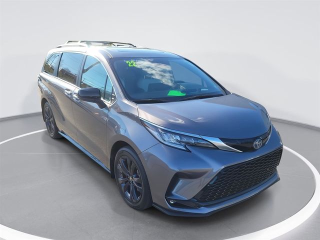 2022 Toyota Sienna XSE