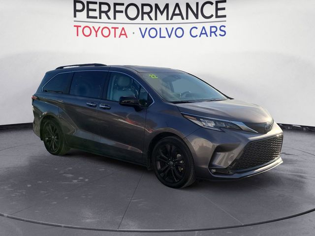 2022 Toyota Sienna XSE