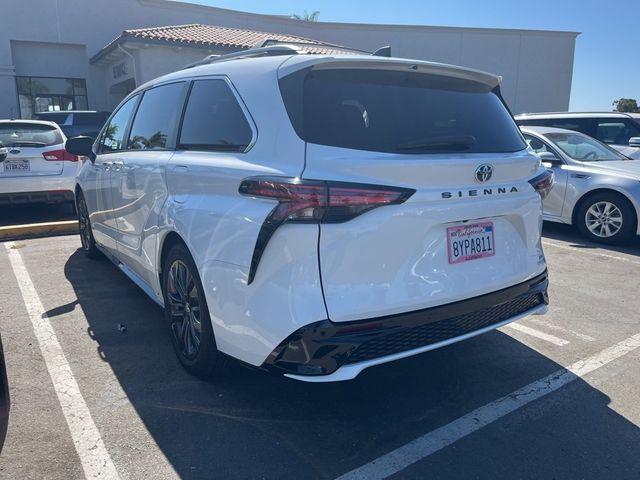 2022 Toyota Sienna XSE