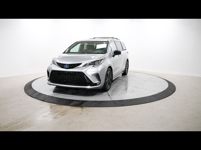 2022 Toyota Sienna XSE