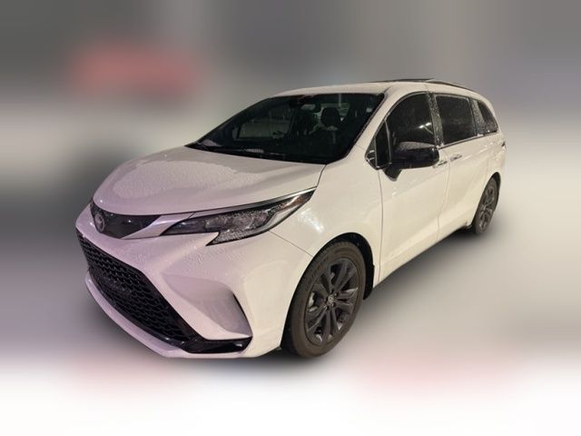 2022 Toyota Sienna XSE