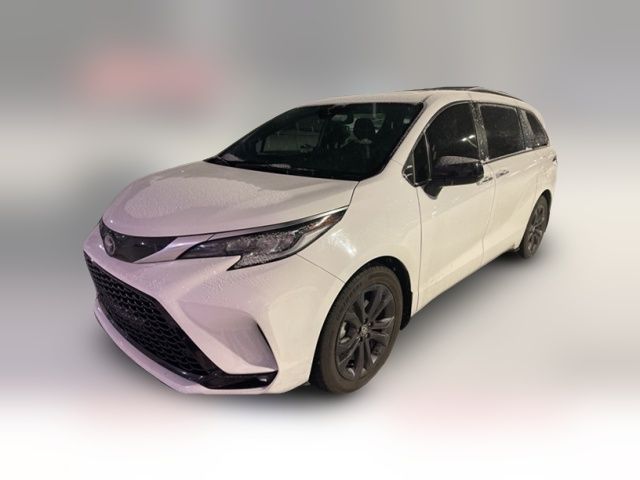 2022 Toyota Sienna XSE