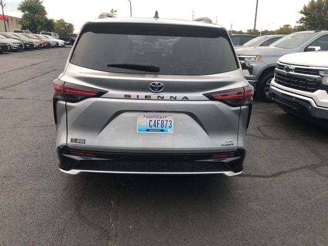 2022 Toyota Sienna XSE