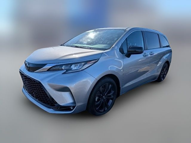 2022 Toyota Sienna XSE