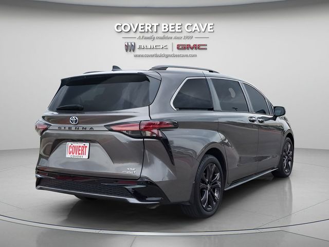 2022 Toyota Sienna XSE