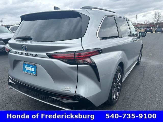 2022 Toyota Sienna XSE