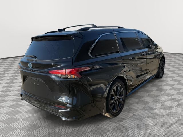 2022 Toyota Sienna XSE