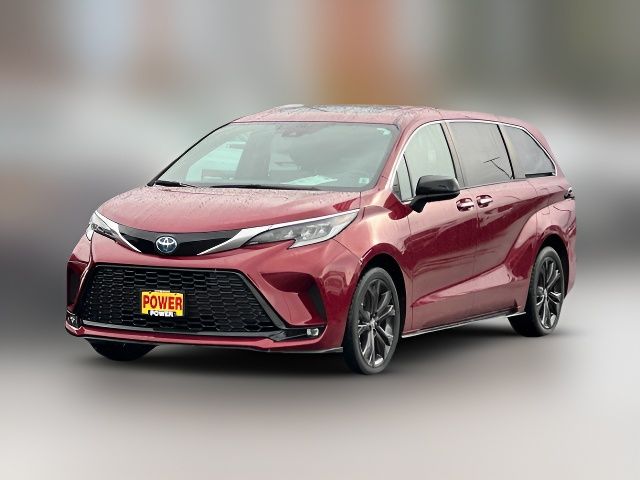 2022 Toyota Sienna XSE