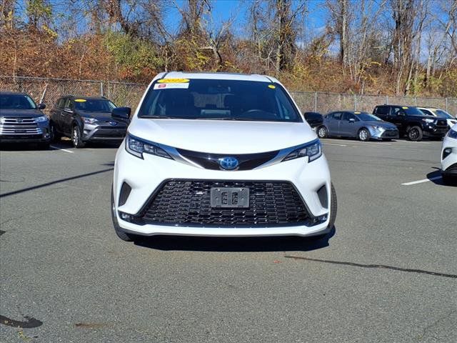 2022 Toyota Sienna XSE