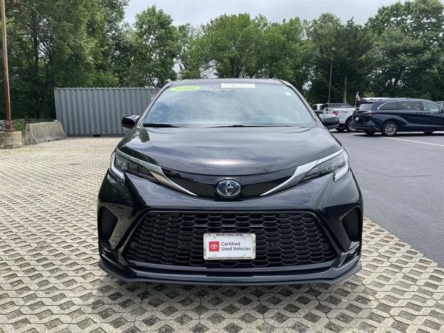 2022 Toyota Sienna XSE