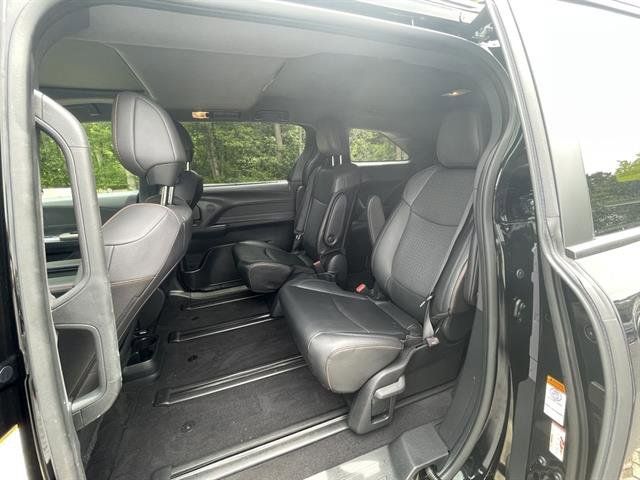 2022 Toyota Sienna XSE