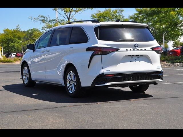 2022 Toyota Sienna XSE