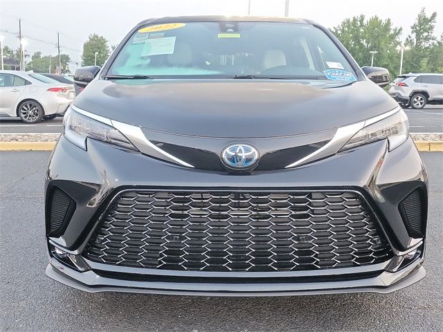 2022 Toyota Sienna XSE