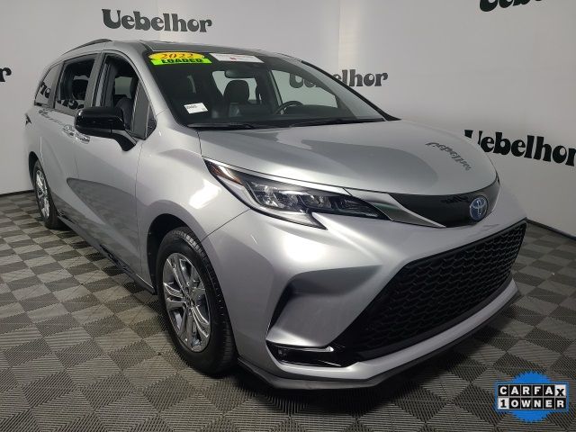 2022 Toyota Sienna XSE