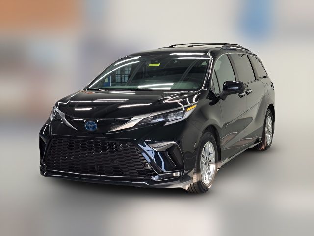 2022 Toyota Sienna XSE