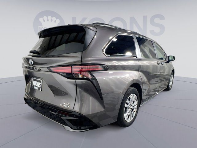 2022 Toyota Sienna XSE