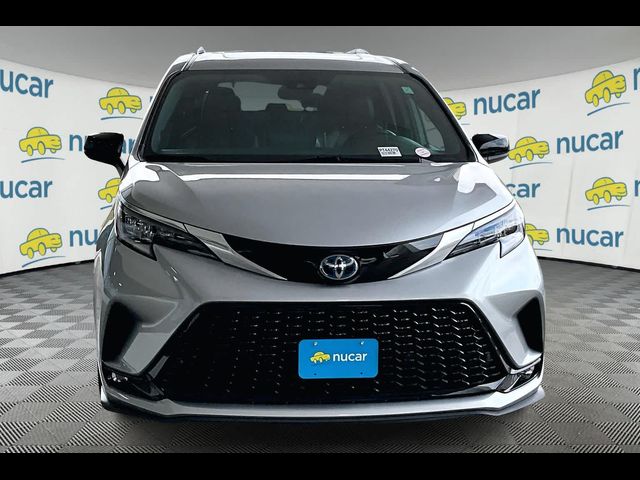 2022 Toyota Sienna XSE