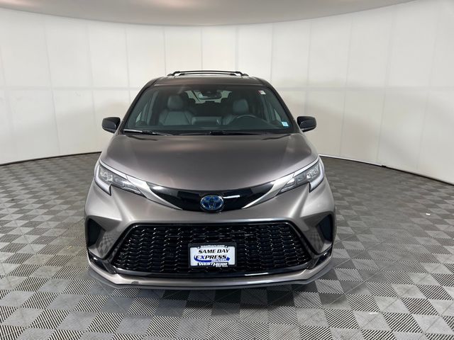 2022 Toyota Sienna XSE