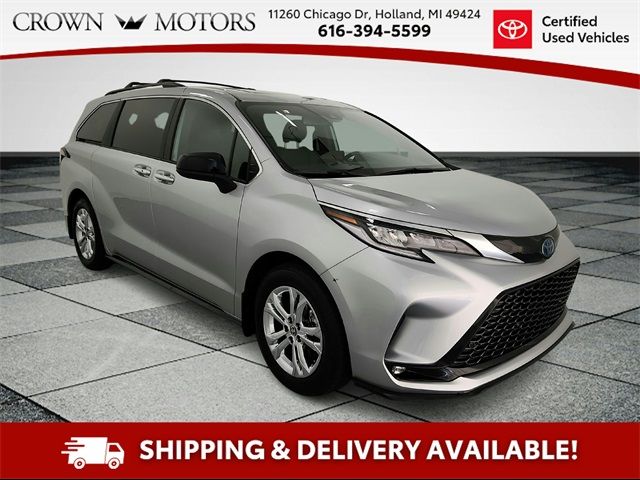 2022 Toyota Sienna XSE