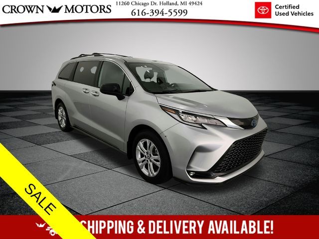 2022 Toyota Sienna XSE