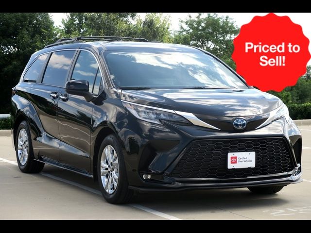 2022 Toyota Sienna XSE