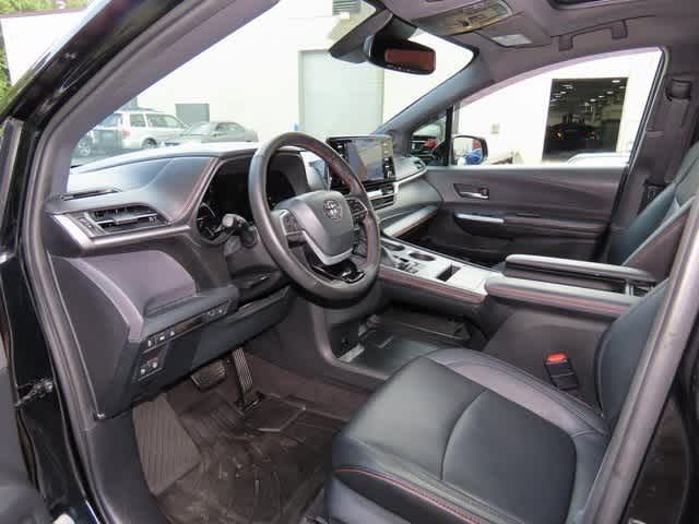 2022 Toyota Sienna XSE