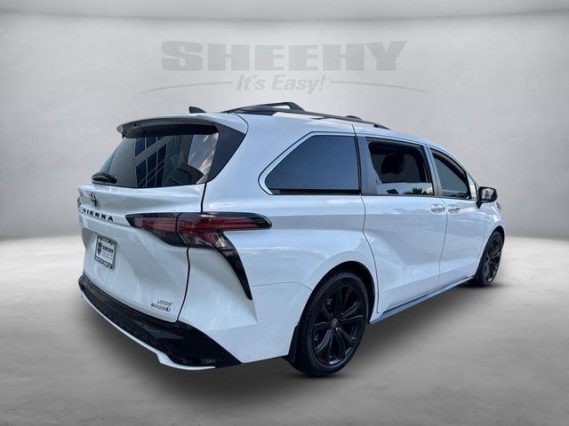 2022 Toyota Sienna XSE