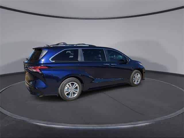 2022 Toyota Sienna XSE