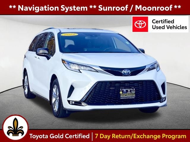 2022 Toyota Sienna XSE