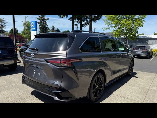 2022 Toyota Sienna XSE