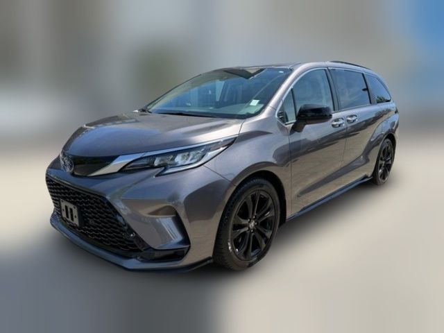 2022 Toyota Sienna XSE