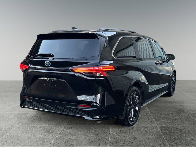 2022 Toyota Sienna XSE