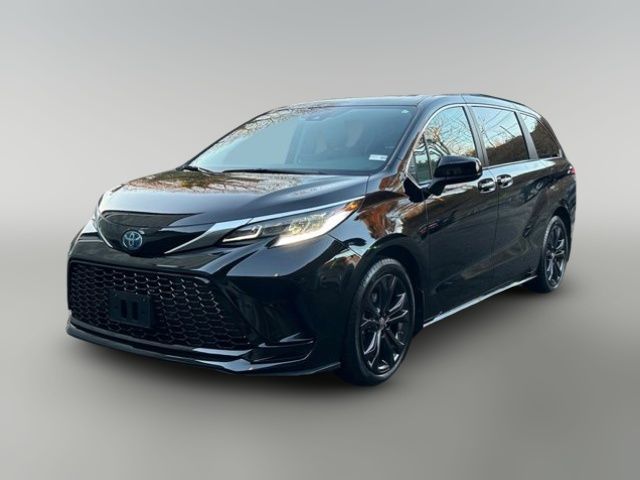 2022 Toyota Sienna XSE