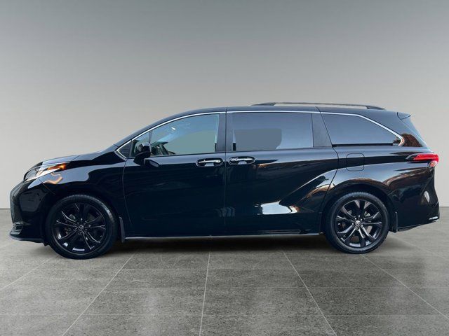 2022 Toyota Sienna XSE