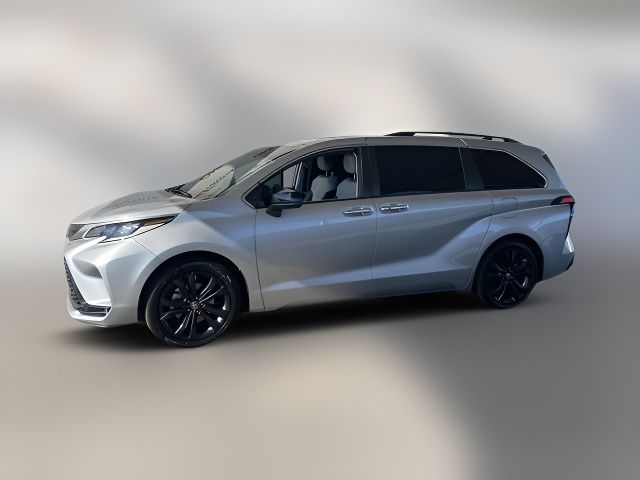 2022 Toyota Sienna XSE