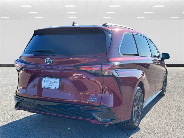 2022 Toyota Sienna XSE