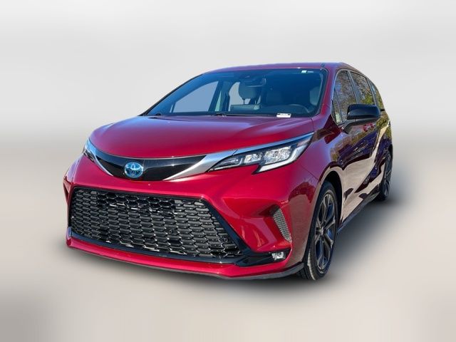 2022 Toyota Sienna XSE