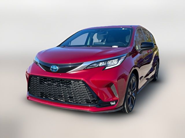 2022 Toyota Sienna XSE