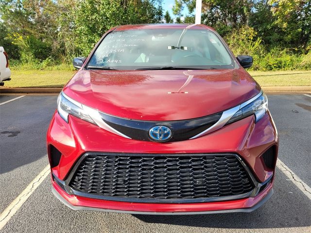 2022 Toyota Sienna XSE