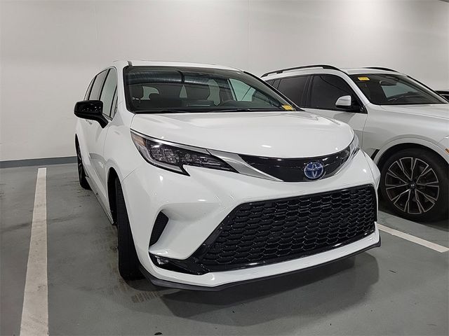 2022 Toyota Sienna XSE