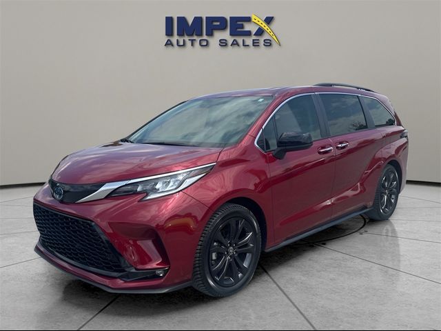 2022 Toyota Sienna XSE