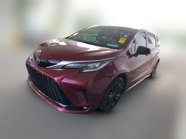 2022 Toyota Sienna XSE