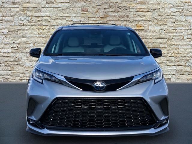 2022 Toyota Sienna XSE