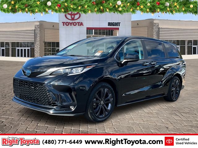 2022 Toyota Sienna XSE