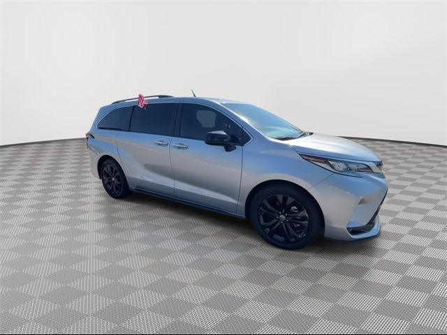 2022 Toyota Sienna XSE