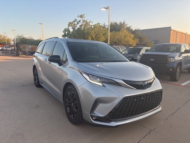 2022 Toyota Sienna XSE